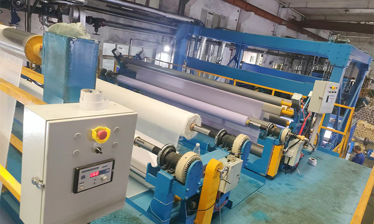 Can a three-layer/four-layer light box cloth laminating machine become the intelligent core for efficient production of PVC advertising consumables?